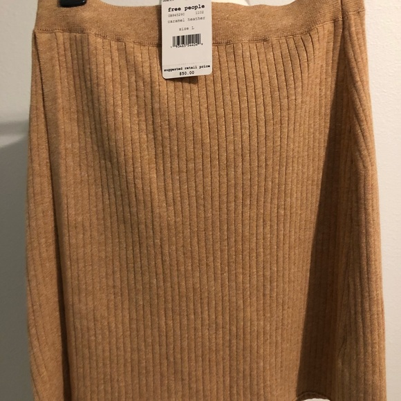 Free People Mod wrapped short Ribbed Skirt Caramel Heather Size L - Picture 2 of 6